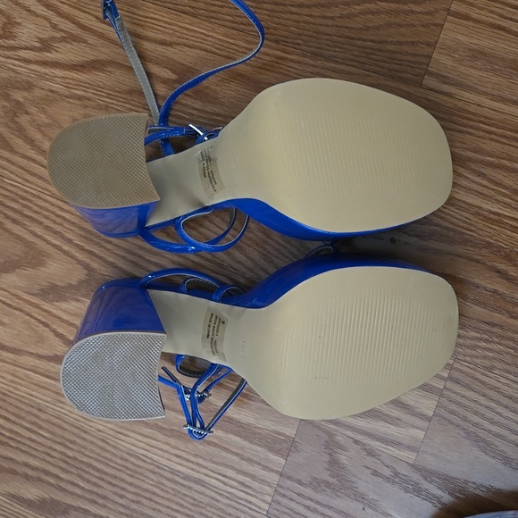 EGO Mavery Strappy Platform Heel Sandals - Picture 9 of 15